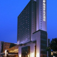 东航直飞:上海-珠海3天往返特价机票 880元起