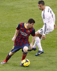 西甲国家德比:巴萨VS皇马 16-17赛季第一战 梅