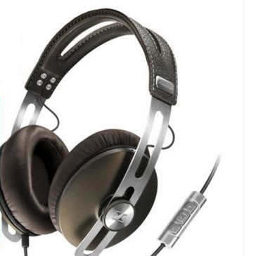 参数之争与听感至胜 — 从风格耳机 铁三角 ATH ESW950 与 ATH SR5 的对比出发，略谈耳机选择